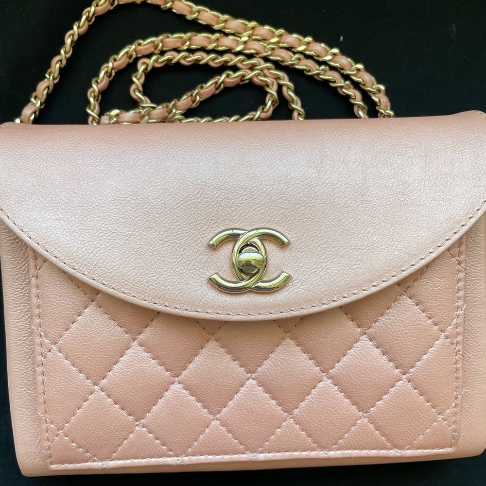 Chanel Pink Iridescent Calfskin smart  crossbody - Picture 8 of 16